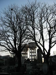 A Belleville, vous trouverez le point le plus haut de la voie publique de Paris...